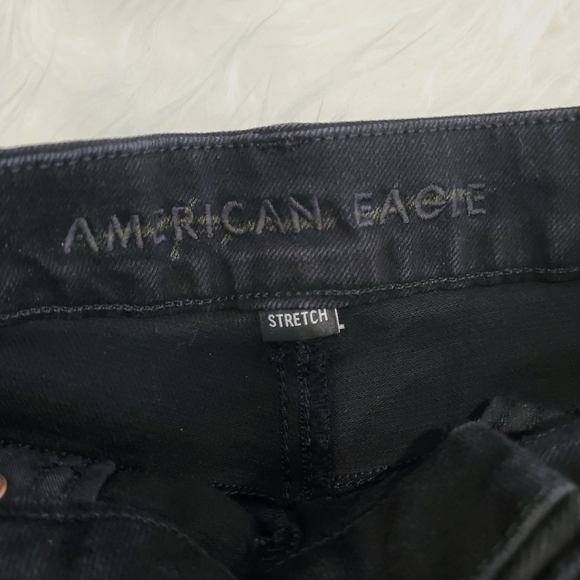 American eagle stretch Distressed denim shorts - Picture 6 of 7